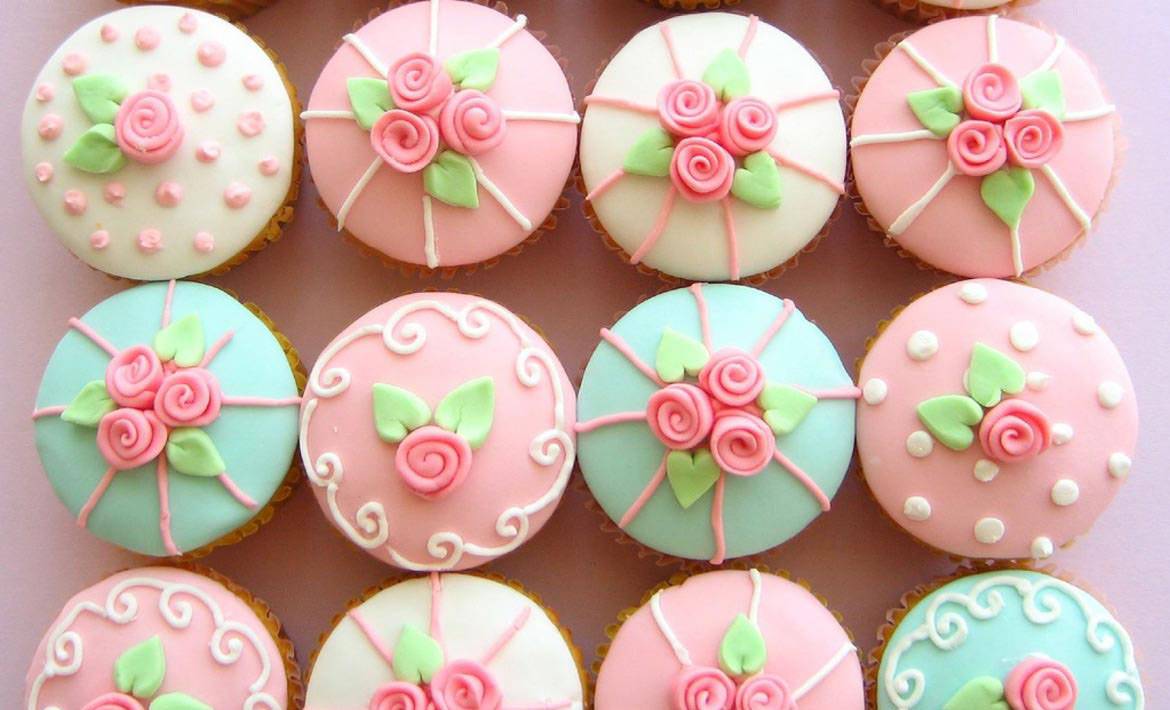 7971040cupcakes1170x710-compressed&smushed